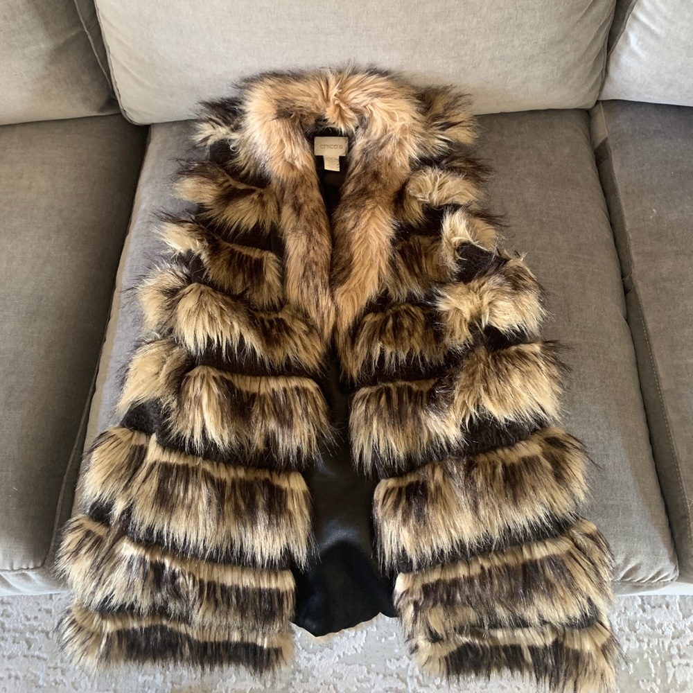 Fur vest